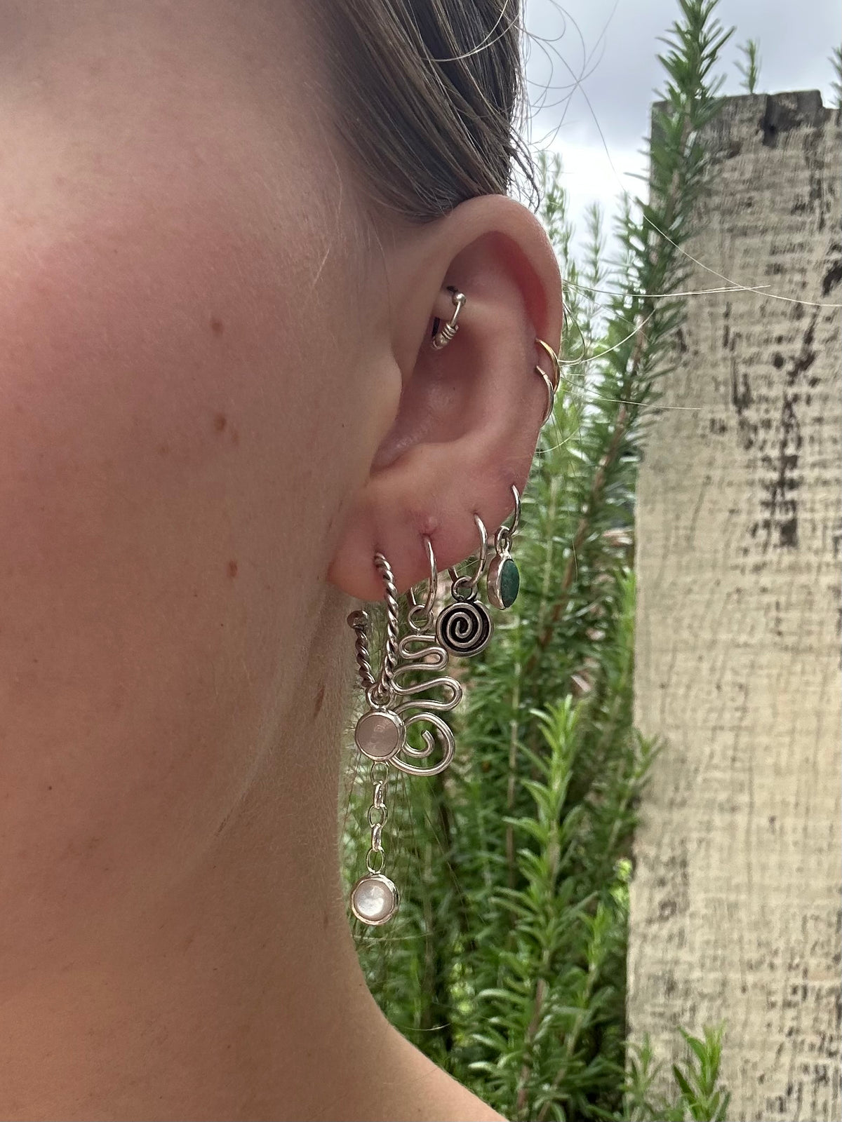 Emla dangles