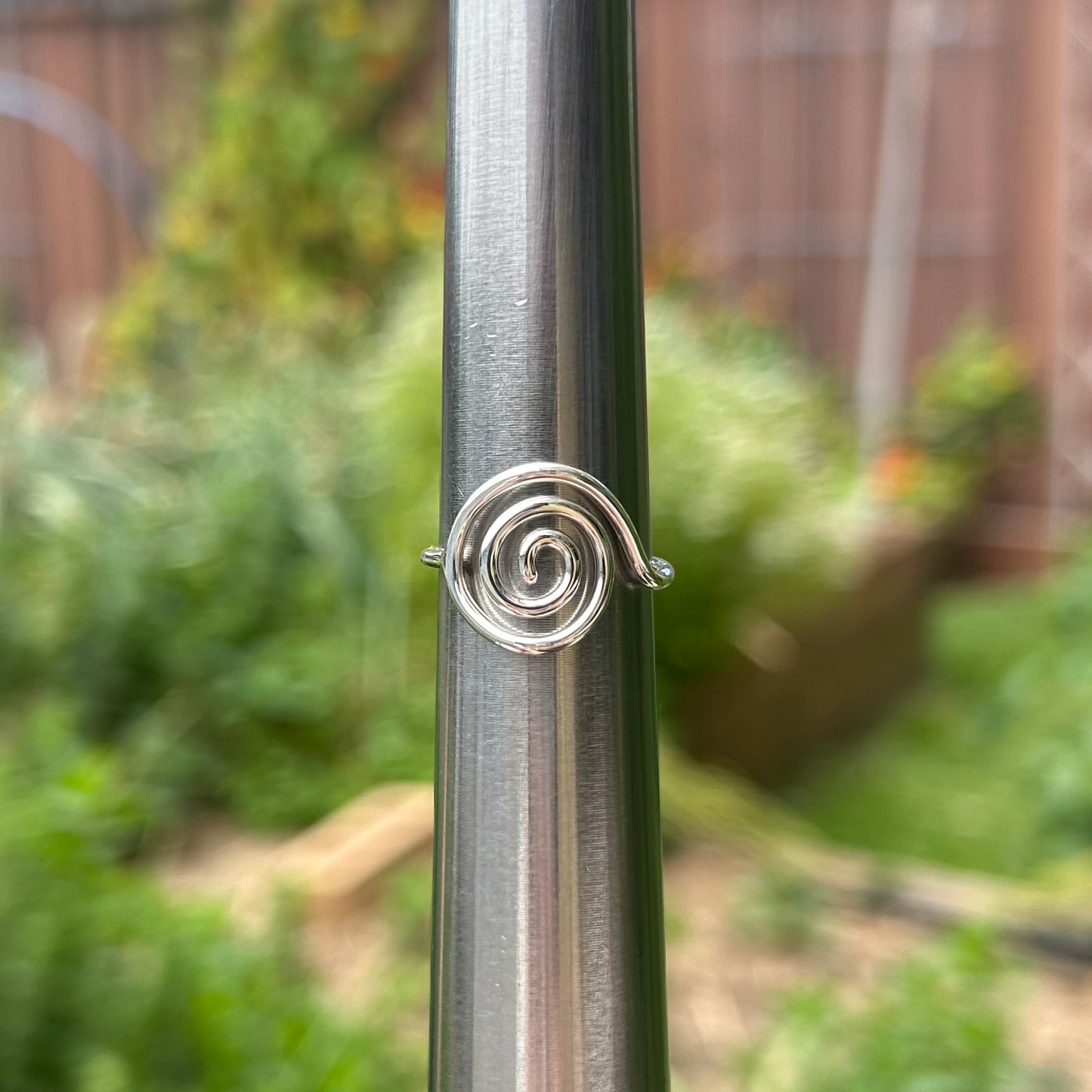 Dahlia ring