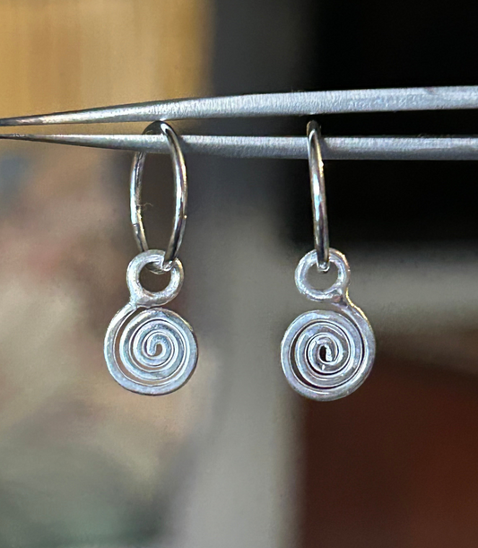 Mini swirl dangles