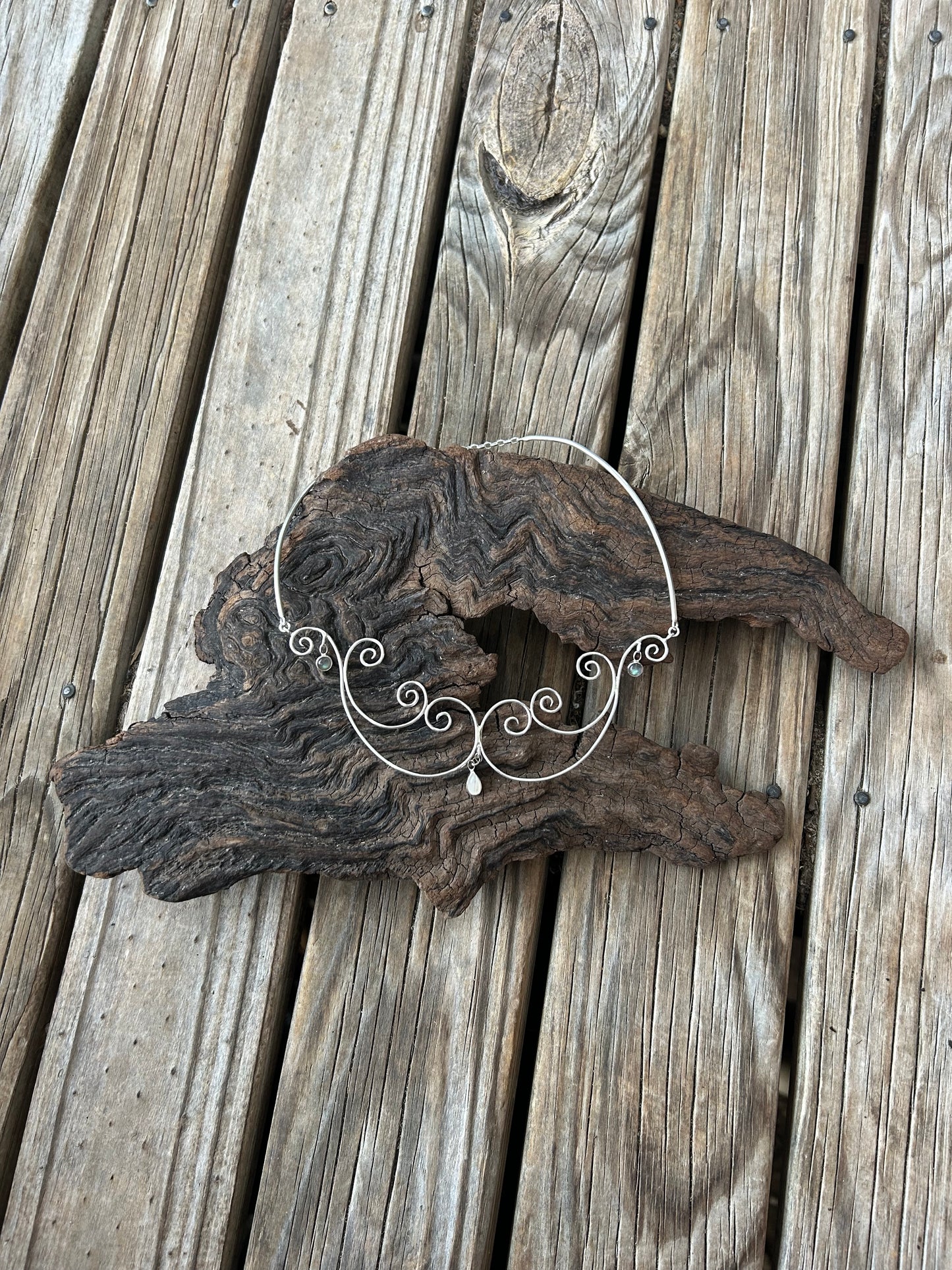 ꧁ The Isla necklace ꧂