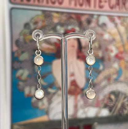 Emla dangles