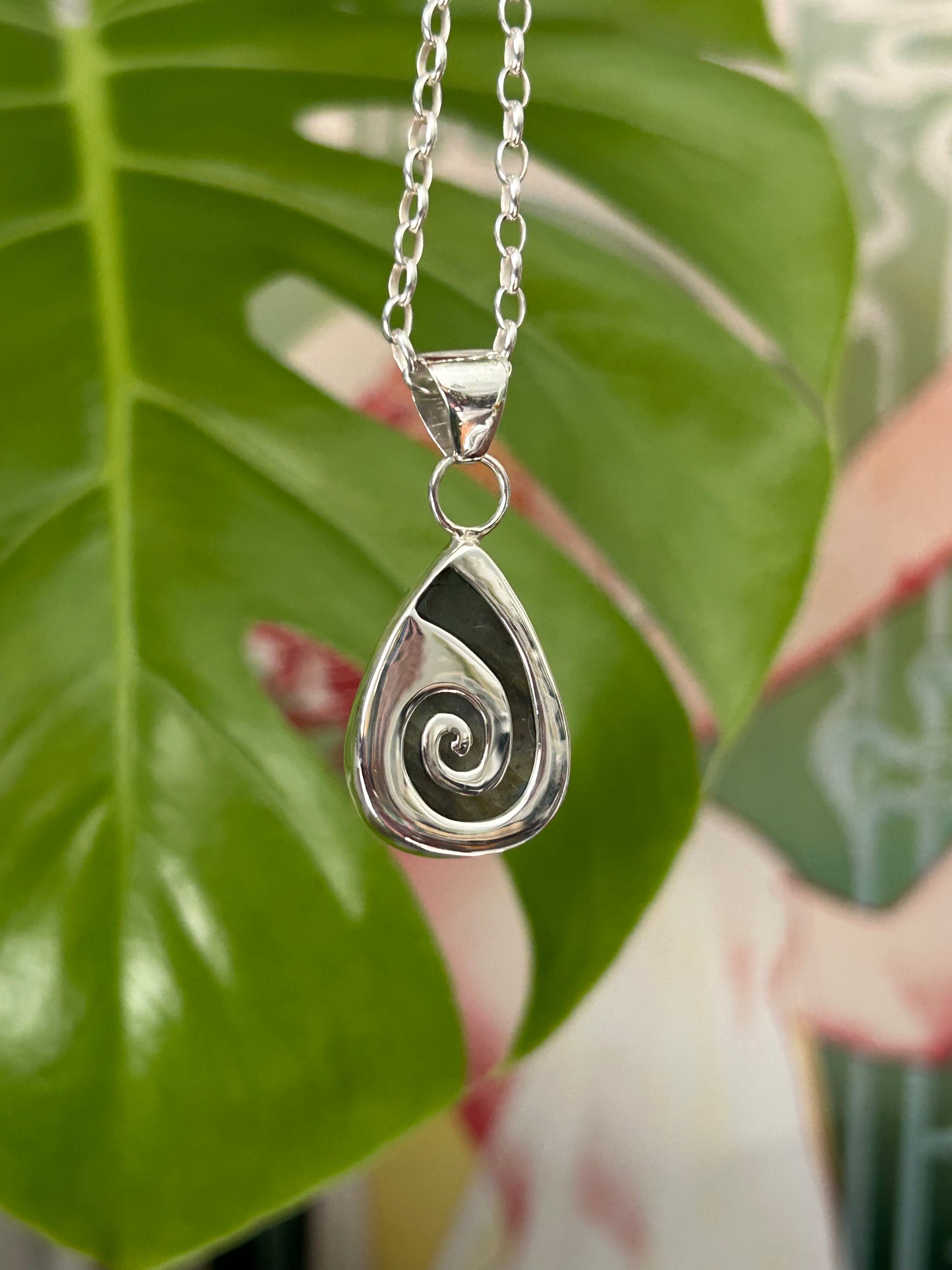 Else pendant