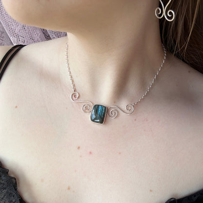 labradorite pippin necklace