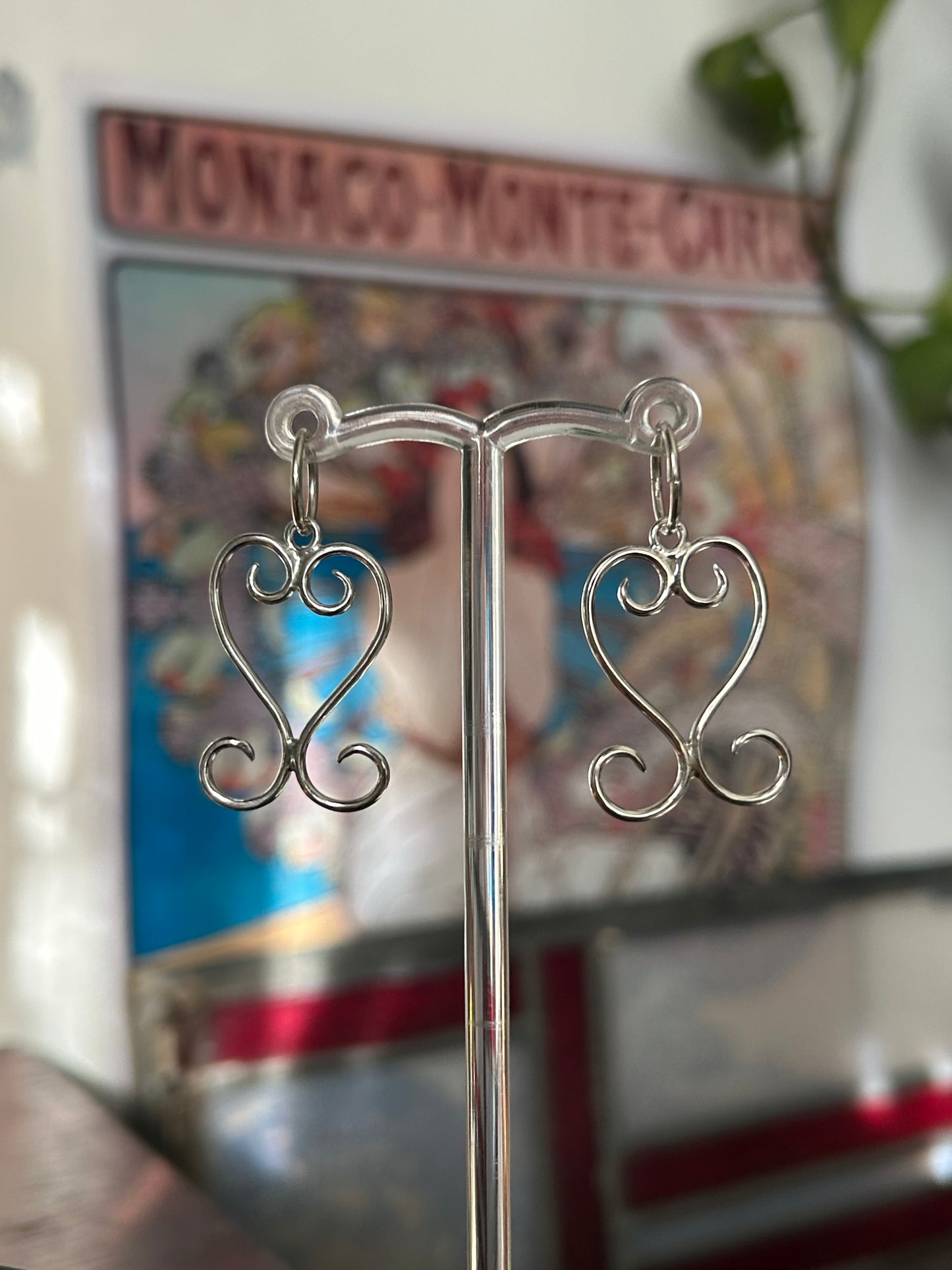 Sierra dangles