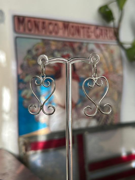 Sierra dangles