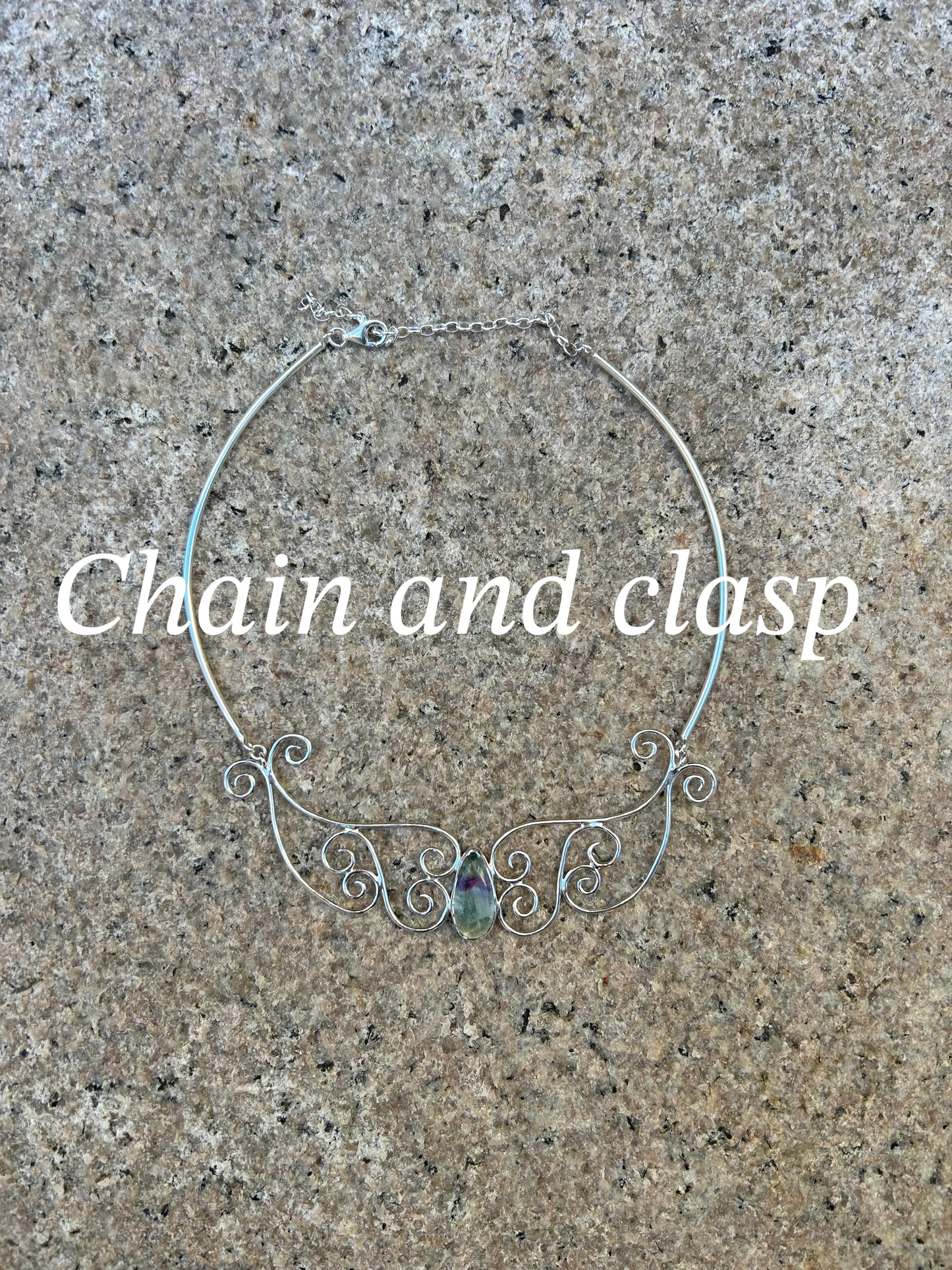 ꧁ The Isla necklace ꧂