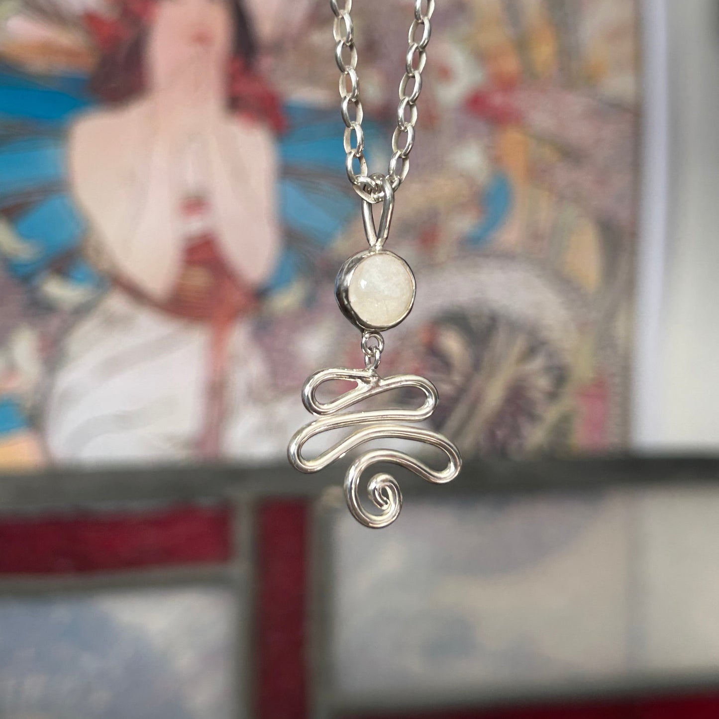 Shay pendant