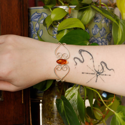 Amber Sierra cuff | size M