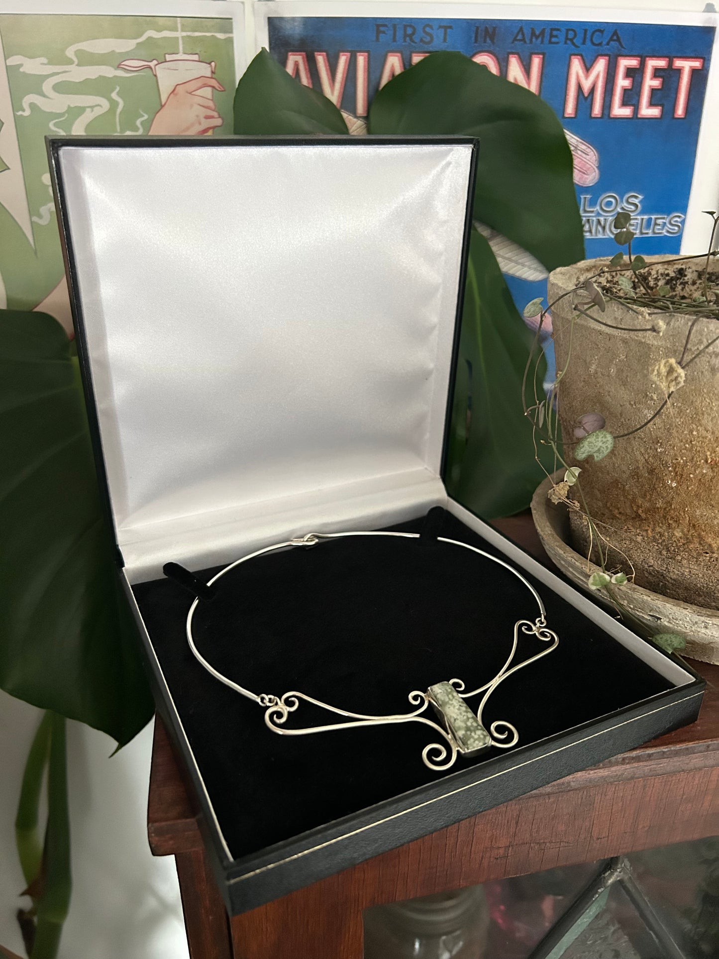 ꧁ The Ezra necklace ꧂